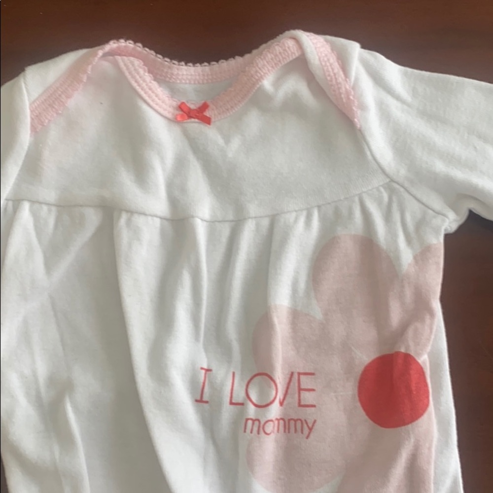 Outfit - Picture 3 of 3